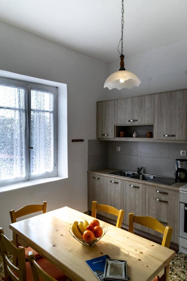 Chrysanthi Apartments カルダミリ エクステリア 写真